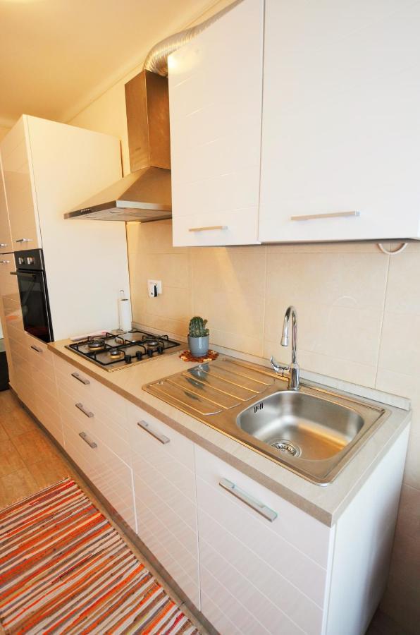 Apartment Leo Umag Luaran gambar